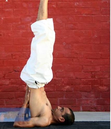 Tư thế Sarvangasana